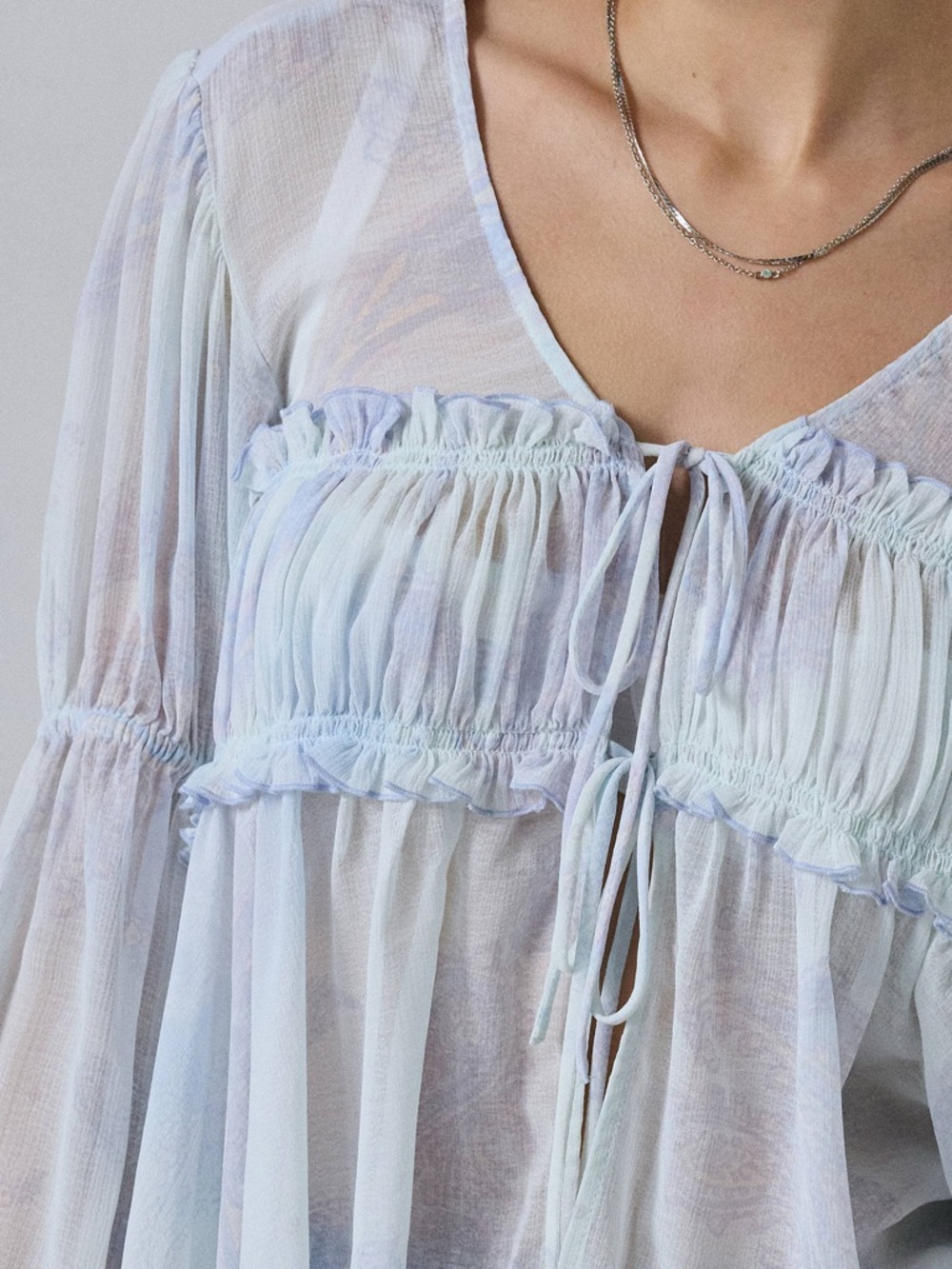 Kimchi Blue Amelia Sheer Tie-Front Blouse Size Medium Ethereal Feminine - Picture 2 of 5